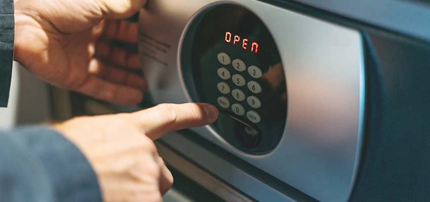 Cash Safe Openers in Crystal Lake, Illinois